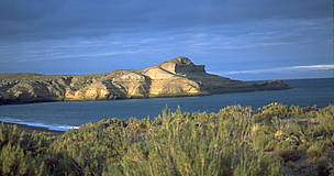 / ©: Monte León, primer parque nacional de la costa patagónica / ©: Monte León, primer parque nacional de la costa patagónica